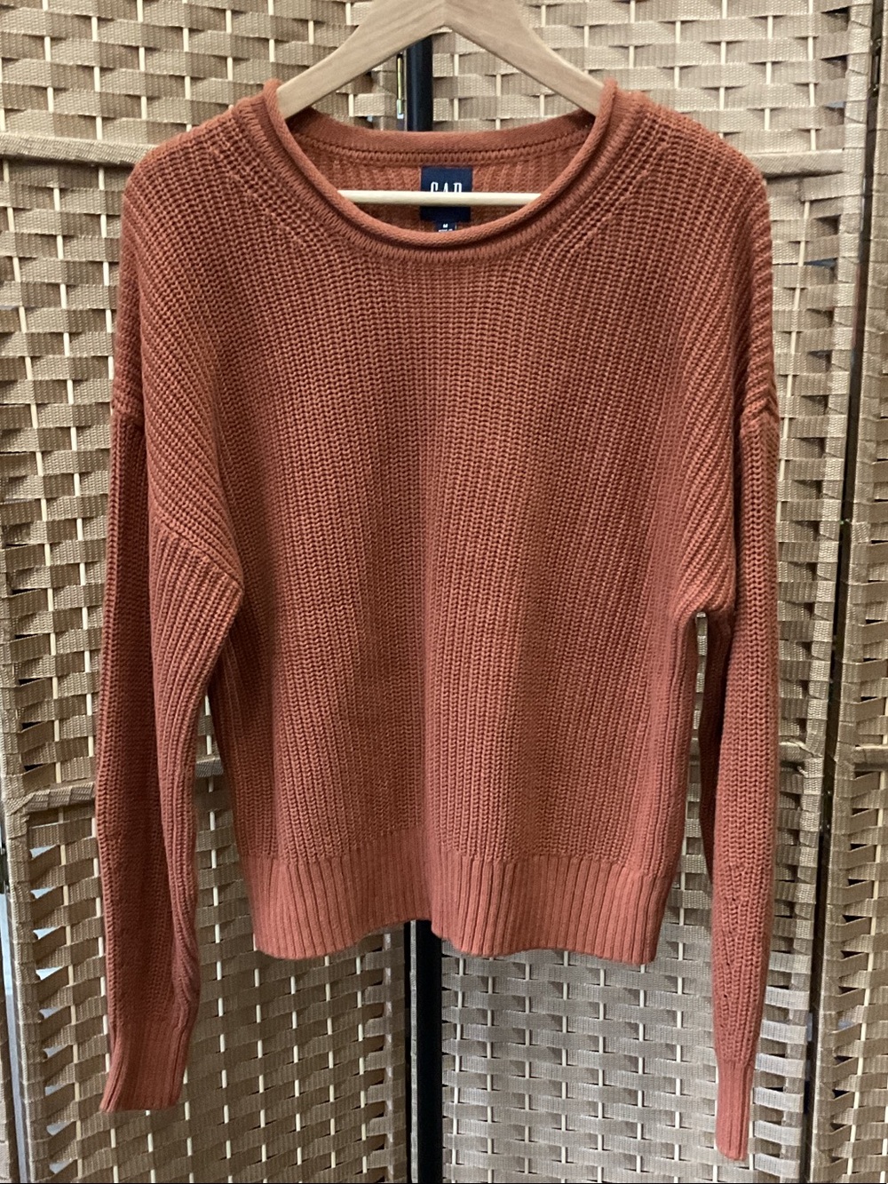 GAP Women's Crewneck Waffle Knit Sweater - Rusty Orange